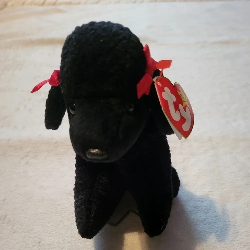 Ty GiGi the Poodle‎ Beanie Baby